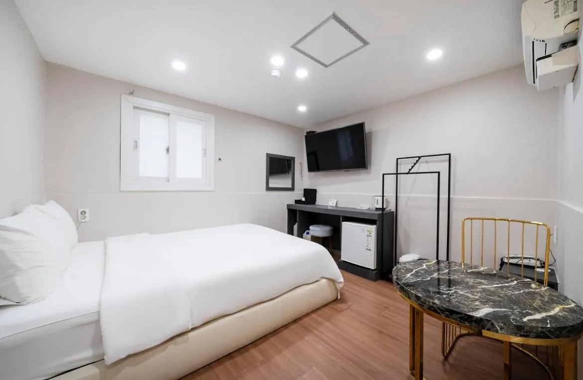Gwanganli Calm Rest Hotel Busan 0*,  South Korea